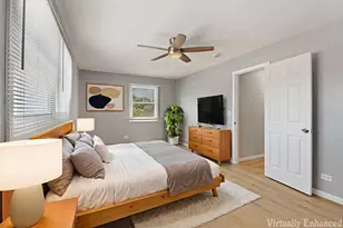 2208 Kensington Dr, Schaumburg, IL 60194 - Photo 22