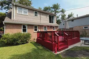 6806 Maple Ct, Bridgeview, IL 60455 - Photo 4