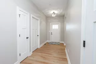 3172 Sun Valley Dr, Kankakee, IL 60901 - Photo 6
