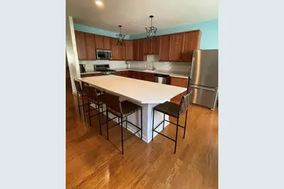 301 W Eagle Court, Waukegan, IL 60087 - Photo 8