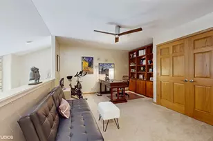 301 W Eagle Ct, Waukegan, IL 60087 - Photo 20
