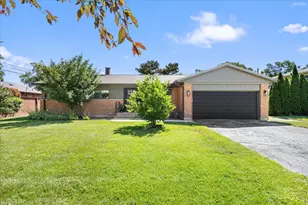 875 Horne Terrace, Des Plaines, IL 60016 - Photo 1