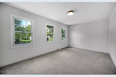 966 W Bauer Road, Naperville, IL 60563 - Photo 20