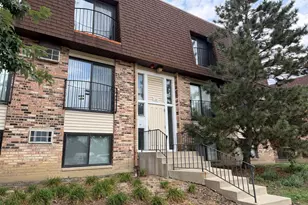 164 S Waters Edge Dr, Glendale Heights, IL 60139 - Photo 1