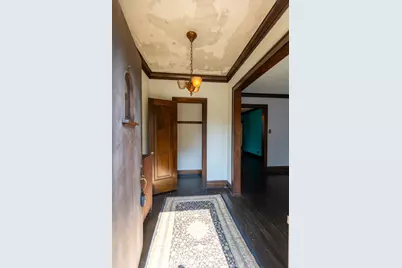7047 N 26th Parkway, Berwyn, IL 60402 - Photo 6
