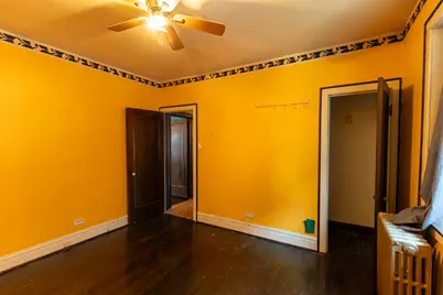 7047 N 26th Parkway, Berwyn, IL 60402 - Photo 18