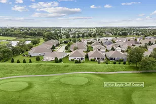 3731 Chesapeake Ln, Naperville, IL 60564 - Photo 32