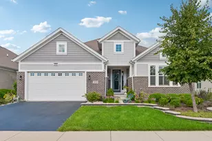 3731 Chesapeake Ln, Naperville, IL 60564 - Photo 1