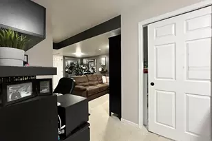 3955 W Huron St, Chicago, IL 60624 - Photo 28