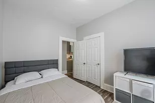 13-15 S West St, Aurora, IL 60505 - Photo 12