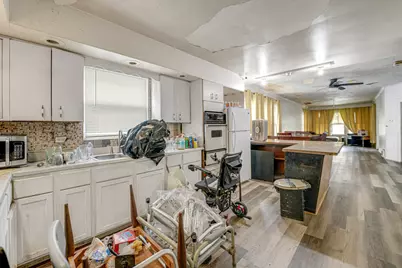 1702 W 71st Street, Chicago, IL 60636 - Photo 6