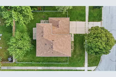 5039 Chambers Drive, Hoffman Estates, IL 60010 - Photo 36