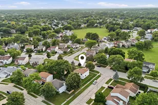 5039 Chambers Dr, Hoffman Estates, IL 60010 - Photo 34