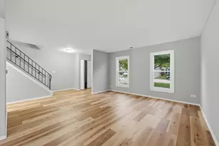 5039 Chambers Dr, Hoffman Estates, IL 60010 - Photo 26