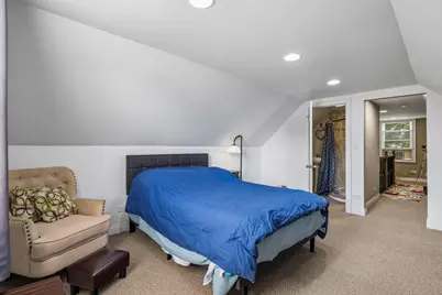 10029 S Indiana Avenue, Chicago, IL 60628 - Photo 6