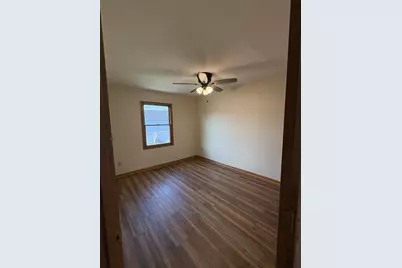 655 Hill Street, Sycamore, IL 60178 - Photo 16