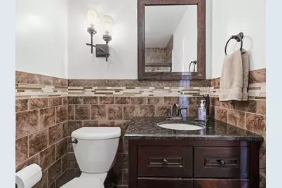490 Tahoe Circle Drive, Wheeling, IL 60090 - Photo 20
