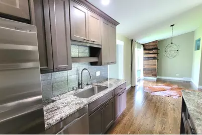 83 Wildwood Drive, Barrington, IL 60010 - Photo 12