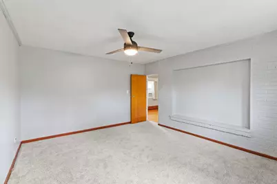 288 Middaugh Road, Clarendon Hills, IL 60514 - Photo 22