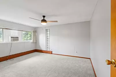 288 Middaugh Road, Clarendon Hills, IL 60514 - Photo 20