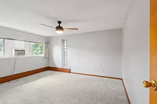 288 Middaugh Rd, Clarendon Hills, IL 60514 - Photo 20