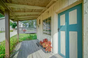 13855 W State Rd, Pecatonica, IL 61063 - Photo 30