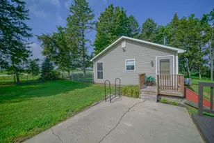 13855 W State Rd, Pecatonica, IL 61063 - Photo 22