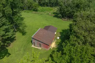 13855 W State Rd, Pecatonica, IL 61063 - Photo 6