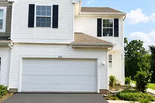 2112 Orchard Ln, Carpentersville, IL 60110 - Photo 1