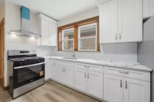 8446 S Marshfield Ave, Chicago, IL 60620 - Photo 10