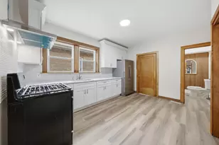 8446 S Marshfield Ave, Chicago, IL 60620 - Photo 12