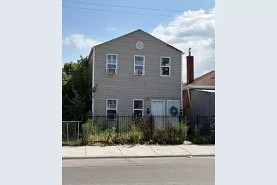 253 W 43rd Street, Chicago, IL 60609 - Photo 1