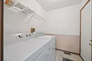 205 Woodlet Ln, Bolingbrook, IL 60490 - Photo 18