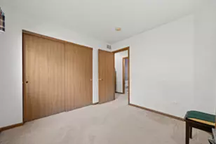 205 Woodlet Ln, Bolingbrook, IL 60490 - Photo 12