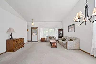 205 Woodlet Lane, Bolingbrook, IL 60490 - Photo 2