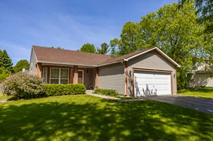 205 Woodlet Ln, Bolingbrook, IL 60490 - Photo 1