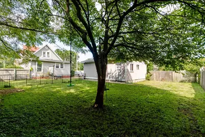 1107 E Washington Street, Bloomington, IL 61701 - Photo 24