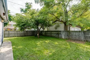 1107 E Washington St, Bloomington, IL 61701 - Photo 22