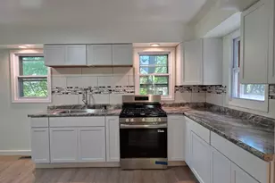 24492 W Hickory St, Round Lake, IL 60073 - Photo 12