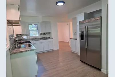 24492 W Hickory Street, Round Lake, IL 60073 - Photo 16