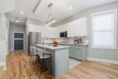 8839 S Colfax Avenue, Chicago, IL 60617 - Photo 8