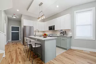 8839 S Colfax Ave, Chicago, IL 60617 - Photo 8