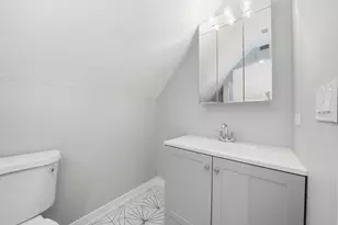 8839 S Colfax Ave, Chicago, IL 60617 - Photo 24