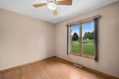 40W923 Mulhern Road, Elburn, IL 60119 - Photo 10
