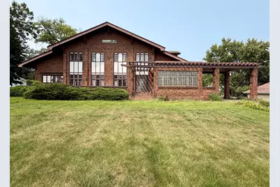 109 W Macon Street, Clifton, IL 61727 - Photo 1