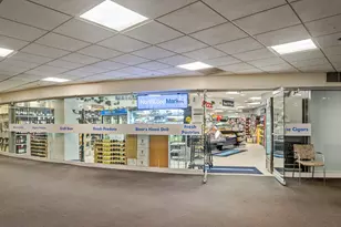 300 N State St, Chicago, IL 60654 - Photo 2
