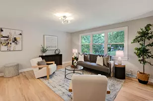 1030 71st St, Darien, IL 60561 - Photo 4