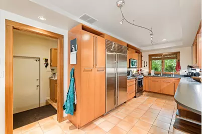 1355 Woodland Lane, Riverwoods, IL 60015 - Photo 6