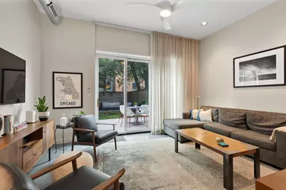 2809 W Shakespeare Avenue, Chicago, IL 60647 - Photo 8