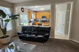14 Parkside Ct, Algonquin, IL 60102 - Photo 6